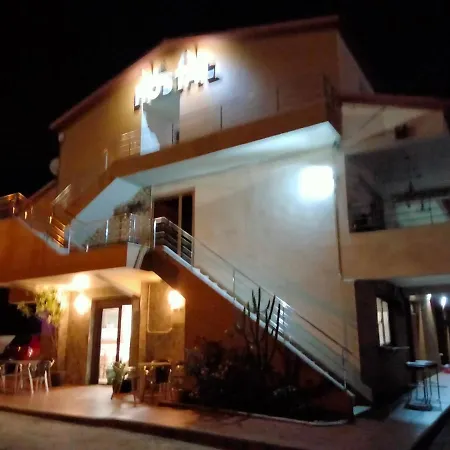 Nuevo Alonso Pensionat 3*