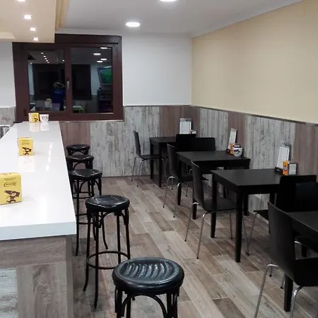 Πανσιόν Nuevo Alonso 3*