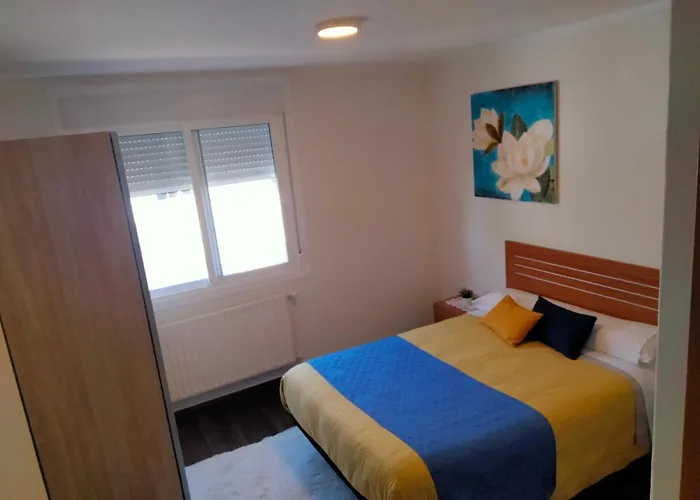 招待所 纽弗阿隆索旅馆 Bembribe